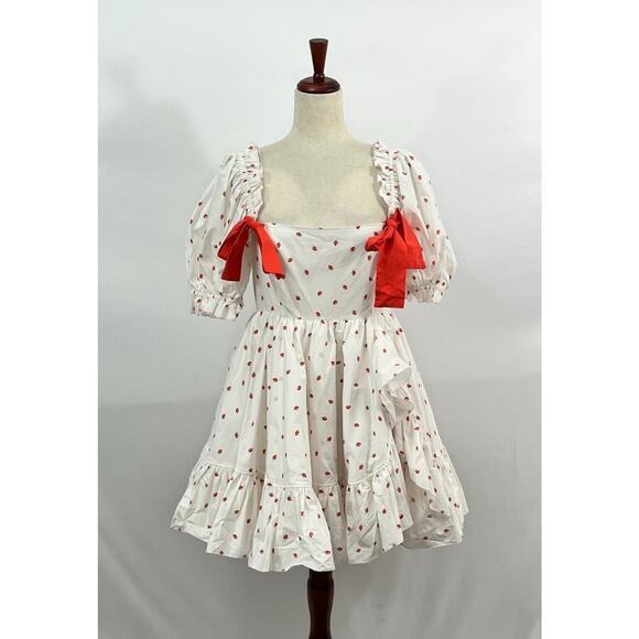 SELKIE Sz M Medium The Buttercream Dress Strawberries La Fraise Bows NWT - Picture 2 of 11